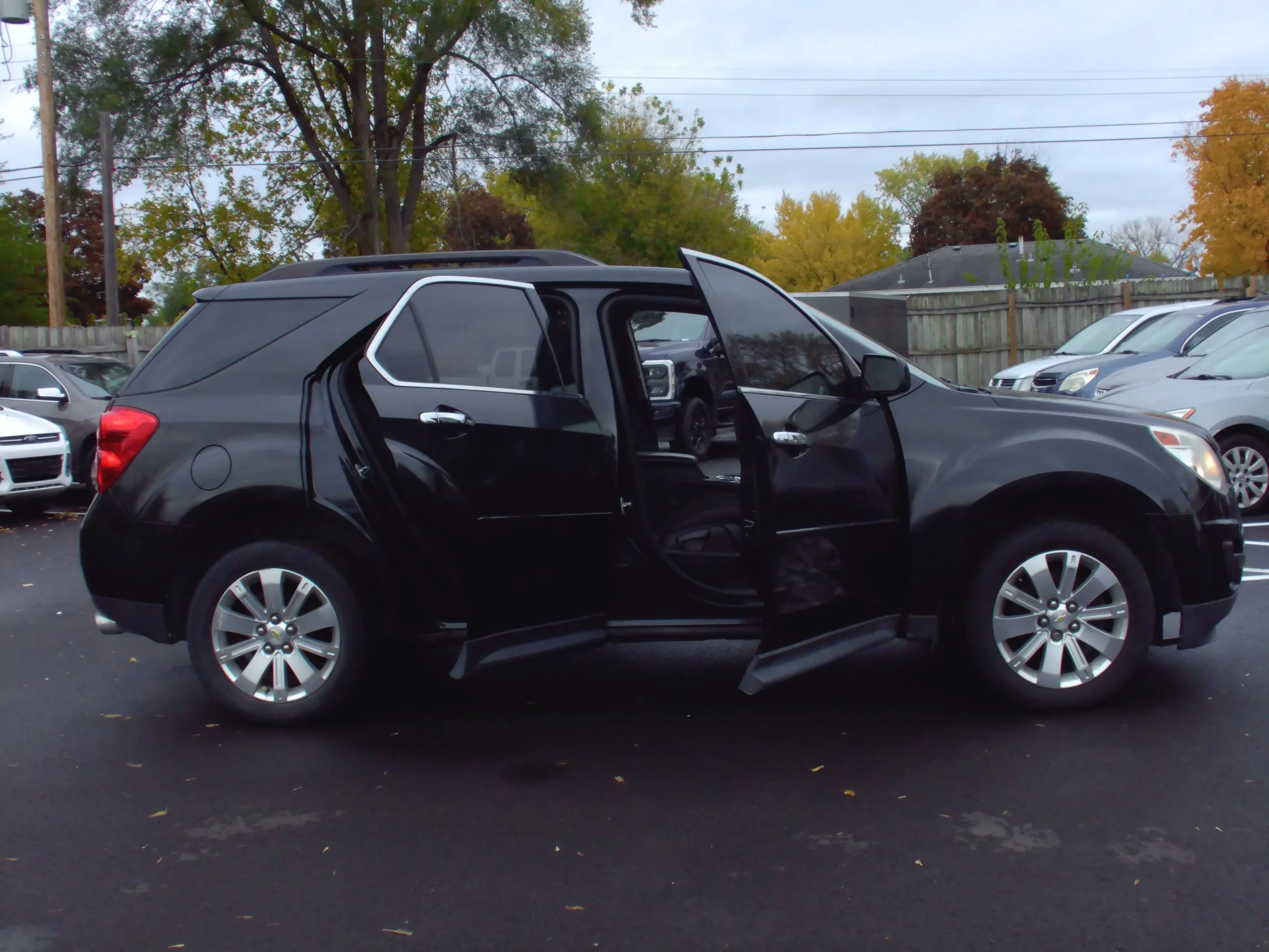 2010 Chevrolet Equinox 1LT - Photo 5